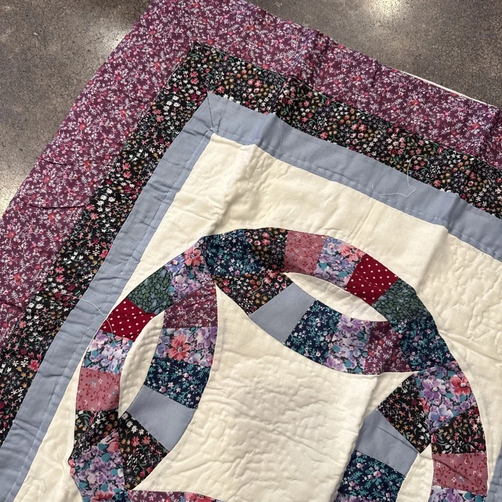 Set of 2 Quilted Wedding Ring Standard Pillow Shams 21x27 A Treasured Heirloom